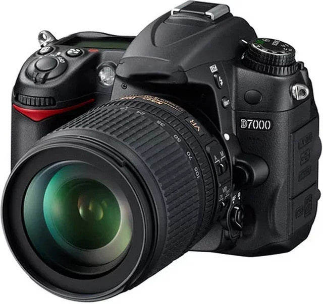 Nikon DSLR Kamera D7000 mit HD Digital Kamera und VR-Objektiven in Schwarz - Bild 1