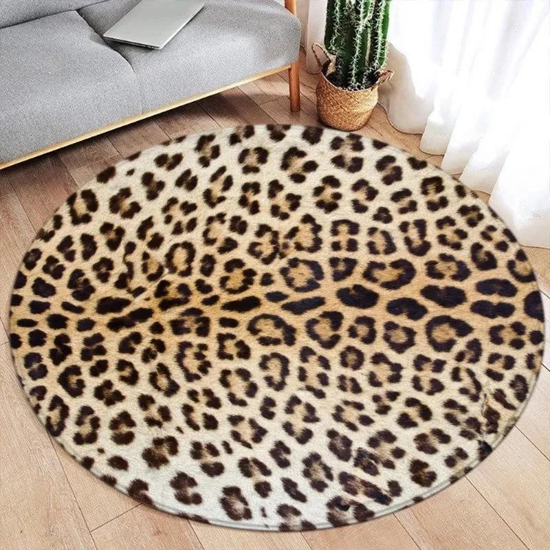 Runder Teppich mit Leopardenmuster in Braun aus Polyester, Durchmesser: 150 cm - Bild 2