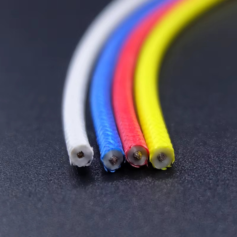 Hochtemperaturbeständiger Silikondraht aus Fiberglas mit isoliertem Kupferkabel, weich und geflochten, bis 300 °C, in Weiß oder Mehrfarbig - Bild 4