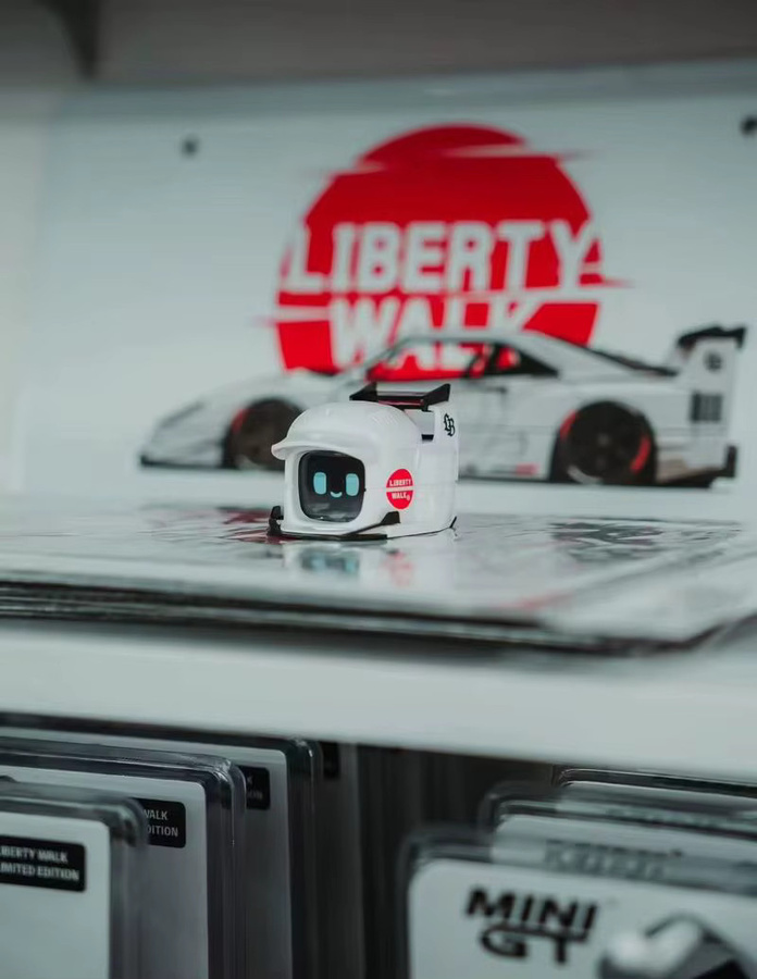Dasai Mochi 3. Generation LBWK Liberty Walk Co. Marken-Auto-Roboter, sprachaktiviert - Bild 3