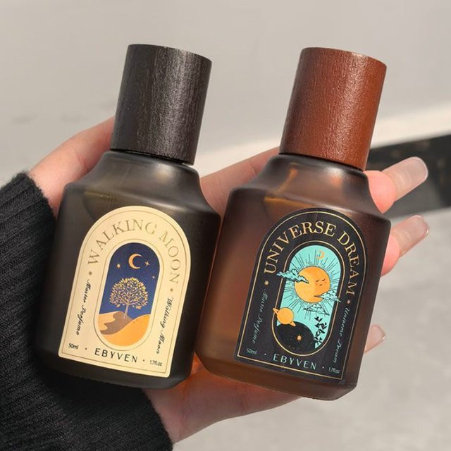 jaysuing Koreanisches Musk Aquatic Woody Parfümspray für Frauen mit floralen und fruchtigen Noten von Lavendel, Jasmin, Vanille, Zitrus, Zitrone und Patchouli - Bild 1