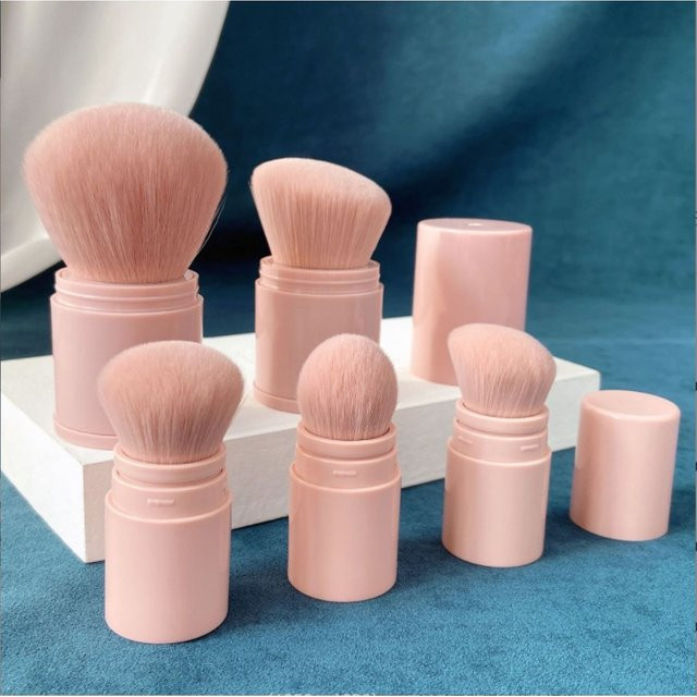 Multifunktionaler Make-up Pinsel, Mini, Einziehbar, Weiche Borsten - Bild 1
