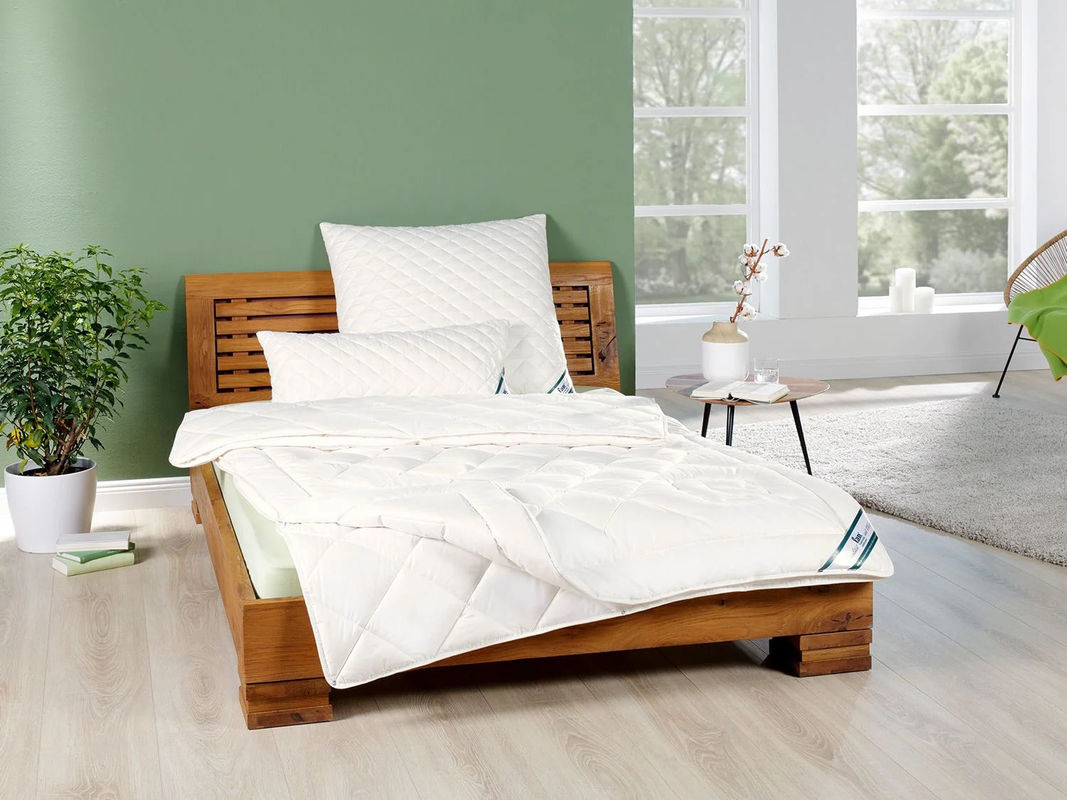 f.a.n. frankenstolz Vierjahreszeiten-Steppbett aus Baumwolle, Farbe: Weiß, B/T/H: 155 x 220 cm - Bild 2