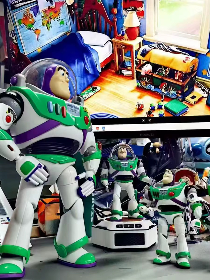 Yuanye Culture Buzz Lightyear, zusammenbaubare Spielzeugfigur, Disney, Weltraum - Bild 5