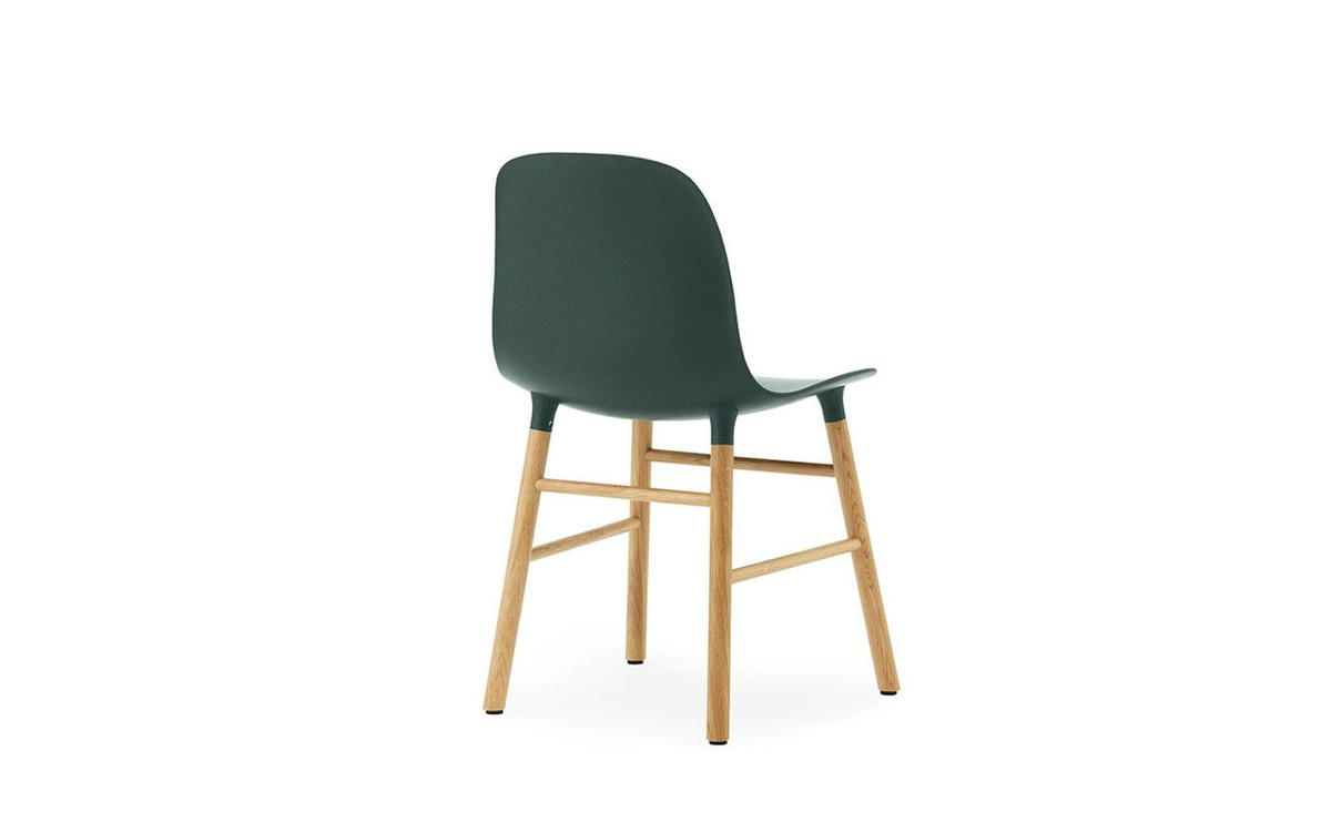 Normann Copenhagen Form Stuhl in Green mit Holzgestell und Kunststoffschale im skandinavischen Design - Bild 2