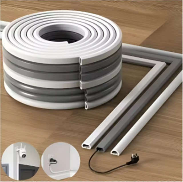 Selbstklebende Kabelmanagement-Hülle aus PVC in Weiß, 1 Rolle, 300 cm Länge - Bild 1