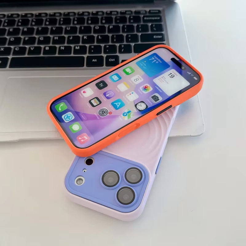 EHUIDE Wellenmuster Schutzhülle für iPhone 17 Pro Max, 16 Pro, 15, 14, 13 in Weiß mit magnetischer Linse und stoßfestem Design - Bild 2