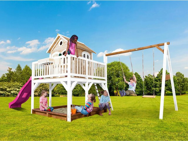 Axi Spielhaus Liam aus Holz in Braun Weiß Lila mit Doppelschaukel und Rutsche B/H/T: 613 x 291 x 277 cm - Bild 1