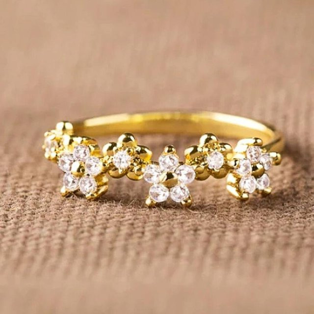 Huitan Damenring, Goldfarbe, Zirkonia, Blumen-Design - Bild 1
