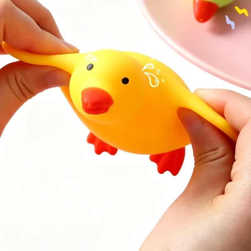 Bandai Squishy Antistress Ente Gans Fidget-Spielzeug in Gelb - Bild 3
