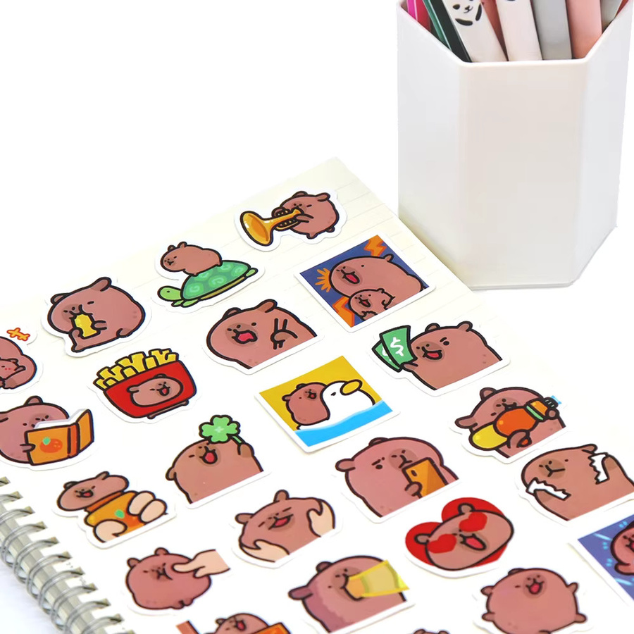 Niedliche Capybara Cartoon Aufkleber von LOLEDE in Multicolor für Laptop, Telefon und Gepäck - Bild 4