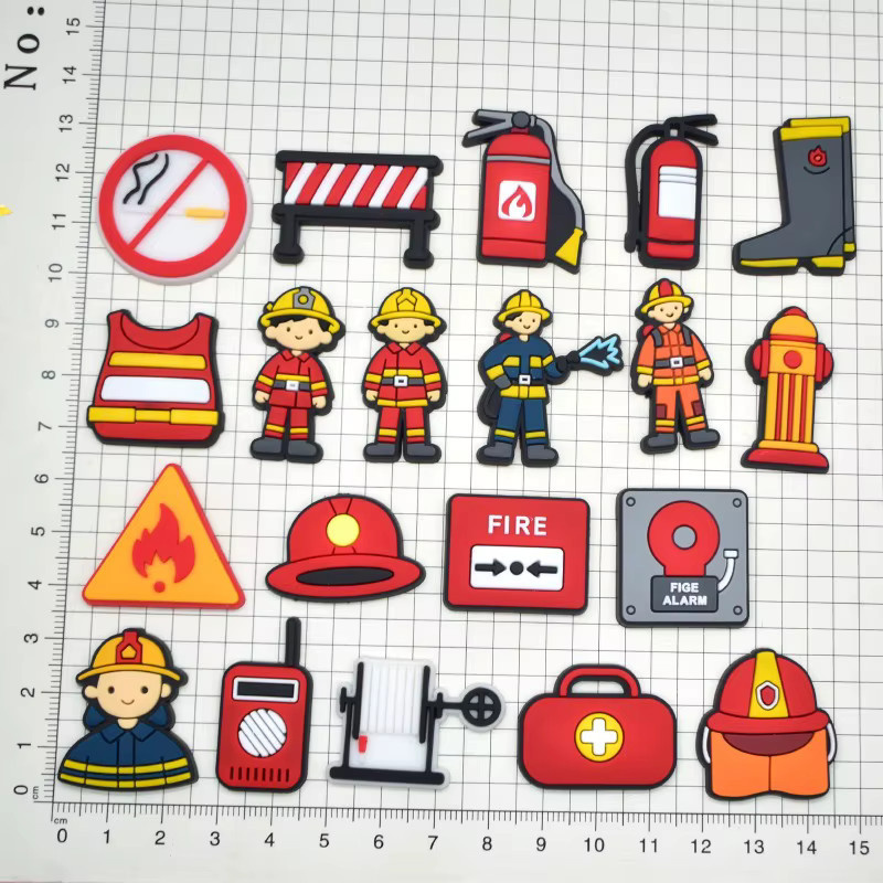 Happye&TiTi Schnallenanhänger Feuerwehrmann-Hydrantenschuh, PVC, Kinder - Bild 4