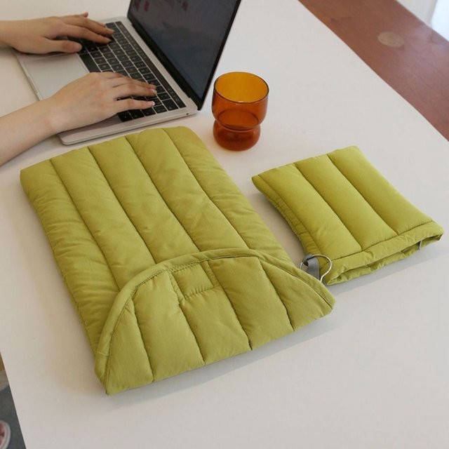 Stoßfeste und wasserabweisende Laptoptasche aus bestickter Baumwolle für 11, 13 oder 15 Zoll in Grau und Grün - Bild 1