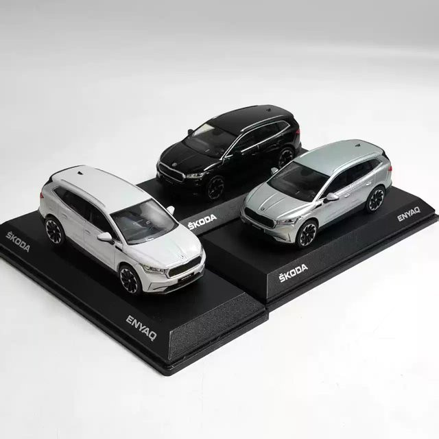 SKODA Enyaq iV SUV, Miniaturmodellauto, 1:43, Metall, Weiß - Bild 1