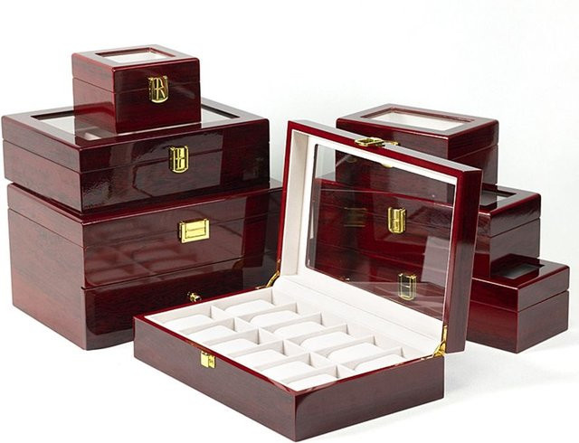 DELESYS Holz Uhrenbox Organizer für Männer mit geometrischem Design - Bild 1
