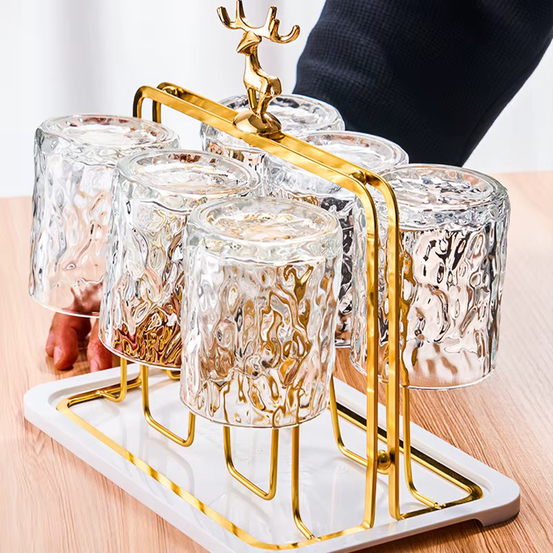 GIANXI Glasbecher-Set und Tassenregal mit Weihnachtsrendier-Verzierung in Transparent und Grün - Bild 4