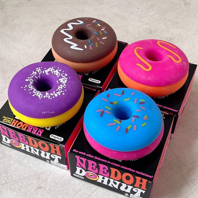 Schylling Needoh Dippin Dazzler Ei-Donut, Knetspielzeug - Bild 1