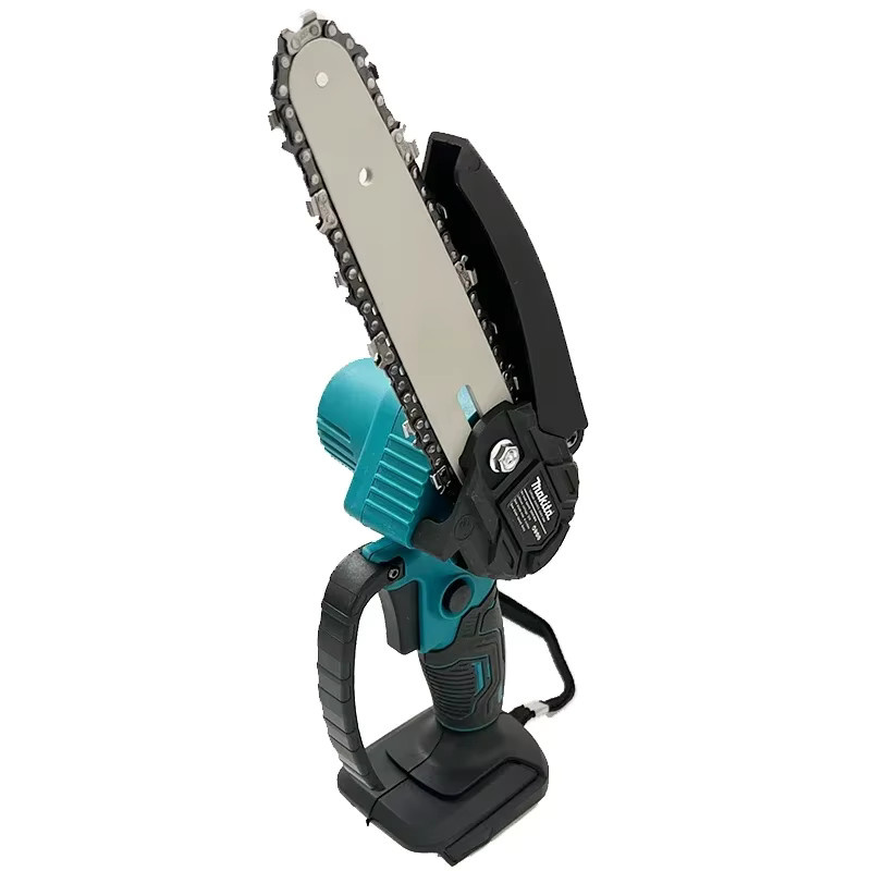 Makita 6-Zoll Akku-Kettensäge 18V für Garten und Holzfällarbeiten - Bild 2