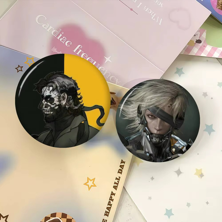 Kayou Brosche M-Metal Gear Solid Raiden, Bunt, Rund - Bild 3