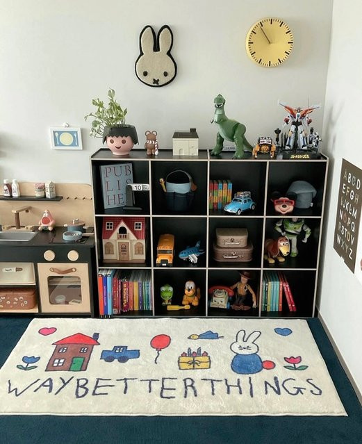 VIKAMA Kinderteppich mit Cartoon-Alphabet in Mehrfarbig, maschinenwaschbarer Spielteppich für das Kinderzimmer - Bild 1