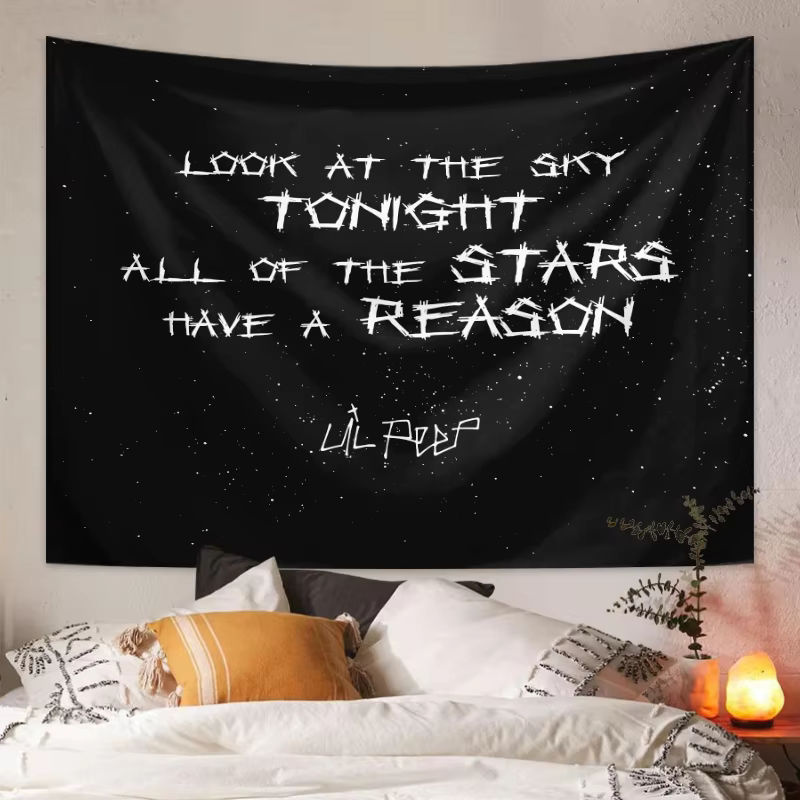 Moderner Wandteppich mit Typografie und abstraktem Design in Schwarz-Weiß für dein Schlafzimmer oder Jugendzimmer - Bild 4