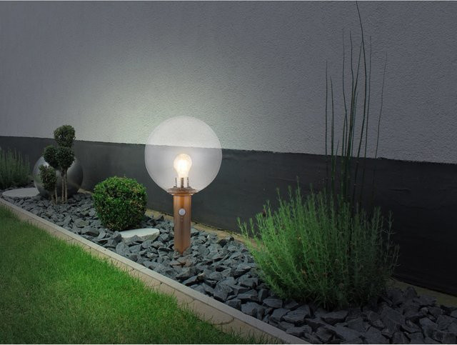 Globo Außenleuchte Ossy in brauner Holzoptik mit Bewegungsmelder aus Aluminiumdruckguss, B/H: 25 x 50 cm - Bild 1