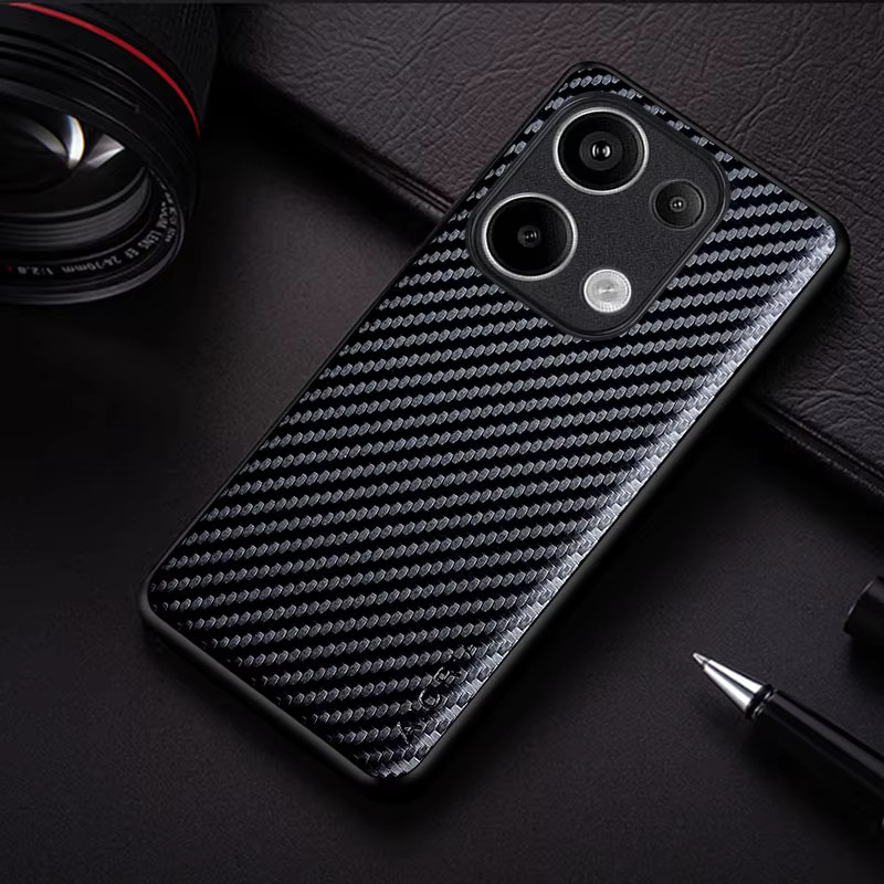 Stoßfeste und schlanke Kohlefaser-Schutzhülle für Xiaomi Poco M6 Pro 4G in Schwarz - Bild 2