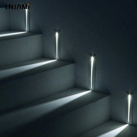 LNJAMI Smart LED Wandleuchte mit Bewegungssensor, IP65 wasserdicht, weiße Einbauleuchte für Treppen, Flur und Innenräume