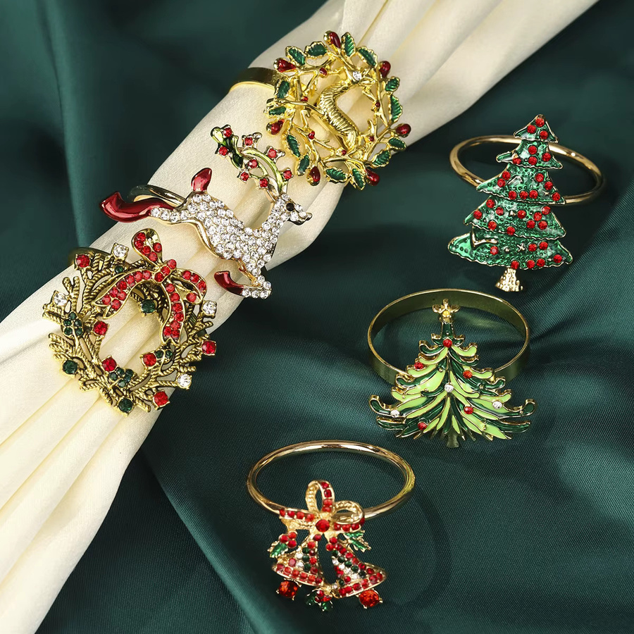 6er Set Goldene Weihnachts Serviettenringe aus Metall mit Schneeflocken, Pflaumen, Hirschen und Weihnachtsbäumen zur Tischdekoration - Bild 2