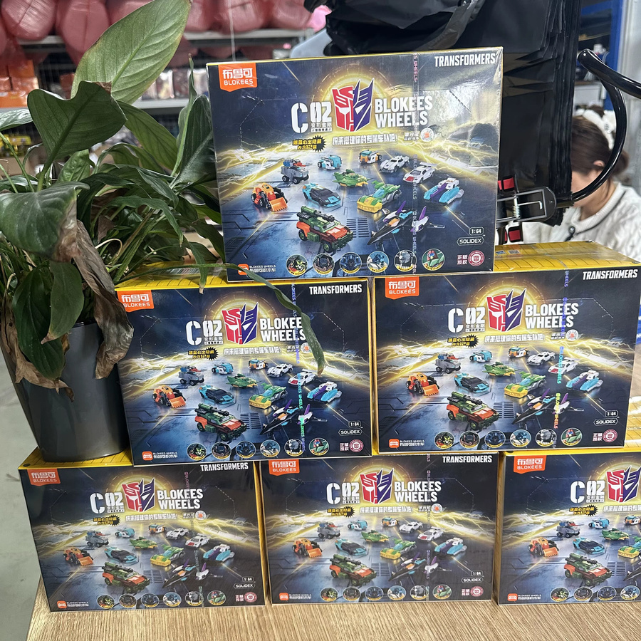 Hasbro Transformers C02 Wreck & Rule OverLord Modellbausatz, 2 Modi - Bild 2