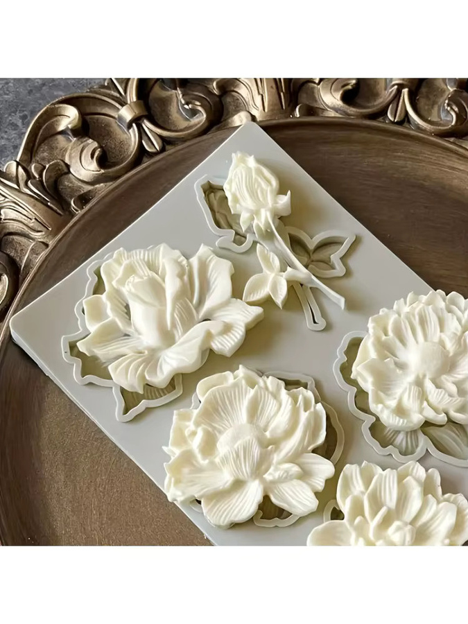 VERIDIAN 8-fach Blumen-Silikonform in Weiß für Fondant, Schokolade und Kuchendekoration - Bild 3