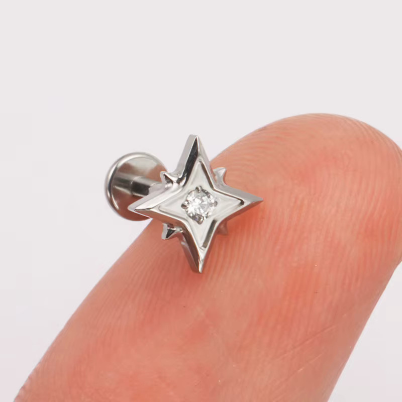 ZOORBODY JEWELRY Ohrstecker Titan, Zirkonia, Silber, Vierzackiger Stern - Bild 2