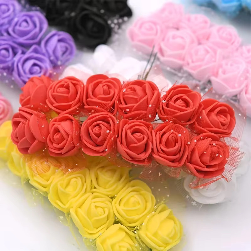 144 Stück Mini Rosen Schaumblumen in Weiß und Multicolour, Durchmesser: 2 cm, für Hochzeit, Dekoration und DIY-Projekte - Bild 3