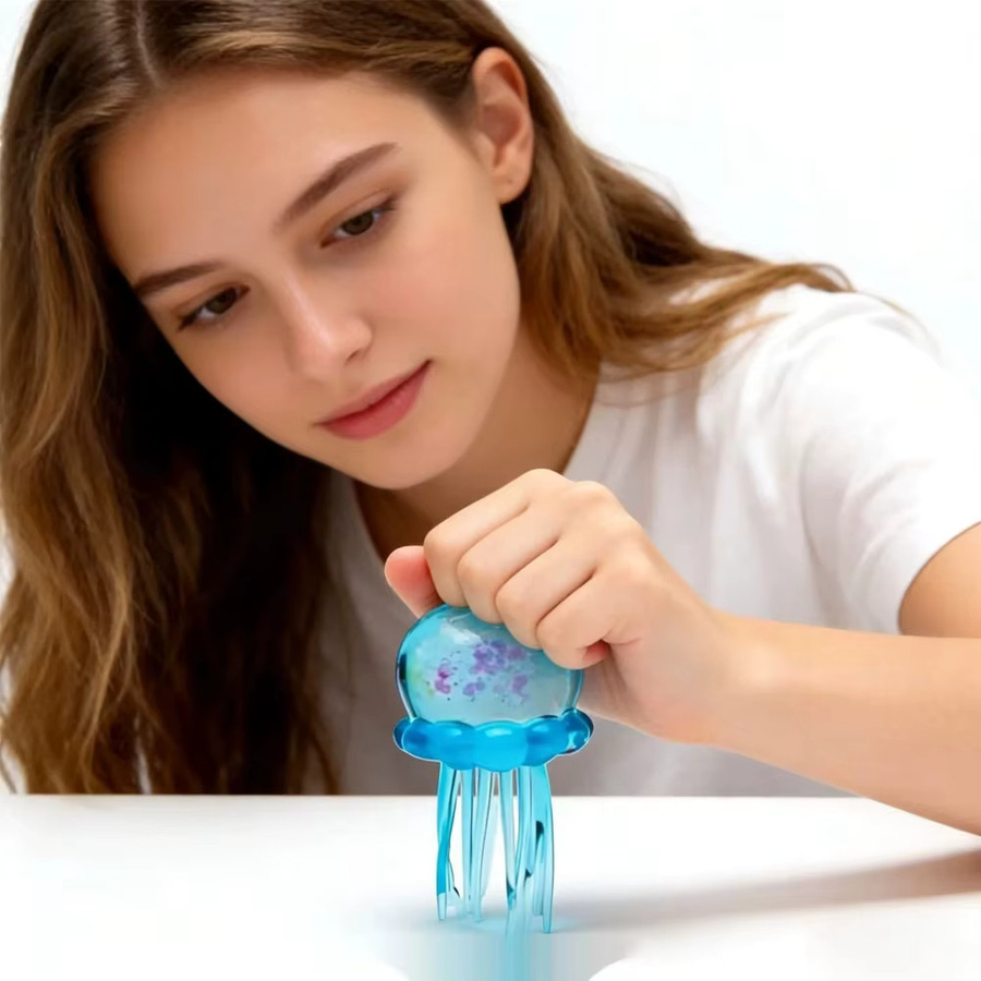 Schylling Needoh Fuzz Ball Jellyfish Squishy, Silikon, ab 3 Jahren - Bild 2