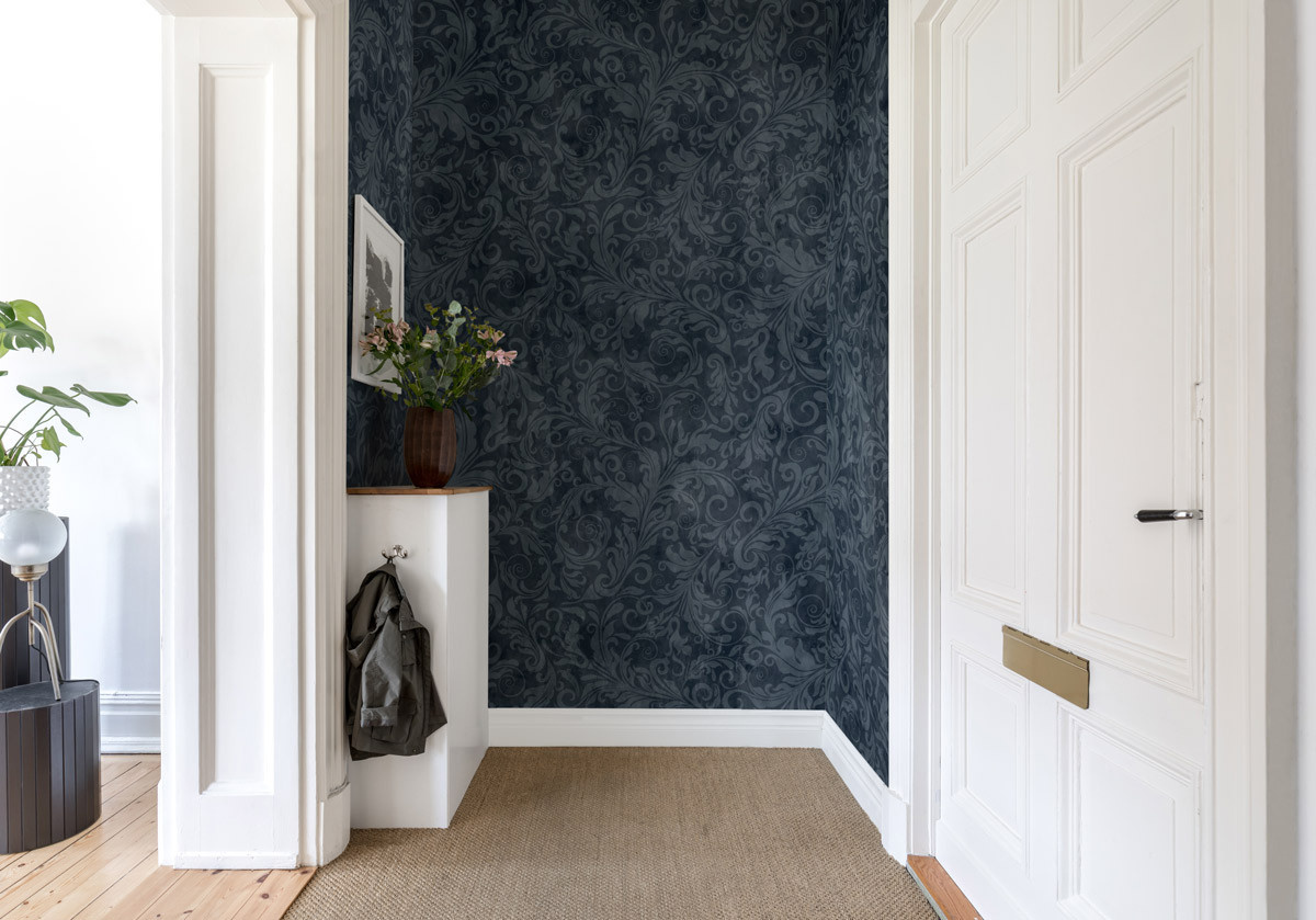 Rebel Walls Mural Twining Vines Wandtattoo in Blau im Art Nouveau Design mit botanischem Floral-Motiv aus Vlies - Bild 2
