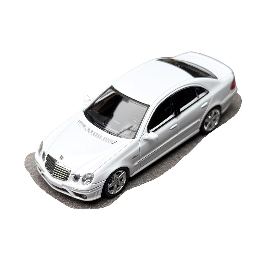 KINGMODEL Mercedes-Benz E63 AMG W211, Automodell, 1:64, Metall - Bild 2
