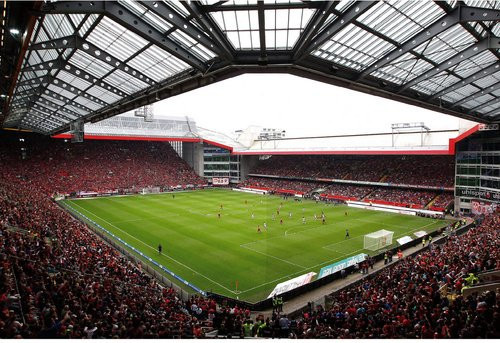 K&L Wall Art XXL Vliestapete 1. FC Kaiserslautern Stadion, mehrfarbig, matt, B: 480 cm, H: 268 cm - Bild 1