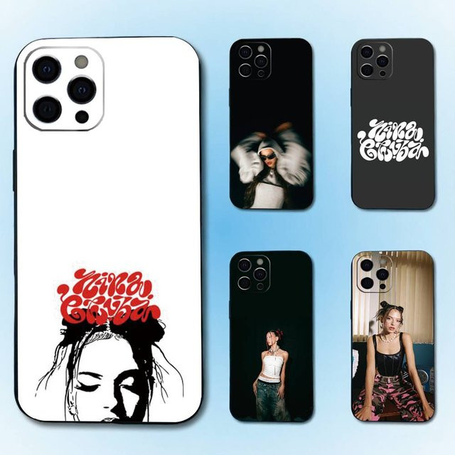 Nina Chuba S-Singer Handyhülle aus weichem Silikon für iPhone 17, 16, 15, 14, 13, 12, 11, Pro Max, Plus, XS in Schwarz - Bild 1