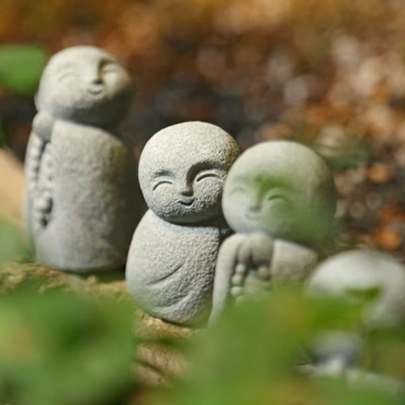 TPXCKz Jizo Buddha Skulptur als kleine Buddha Statue in Grau für Garten, Aquarium und Bonsai - Bild 4