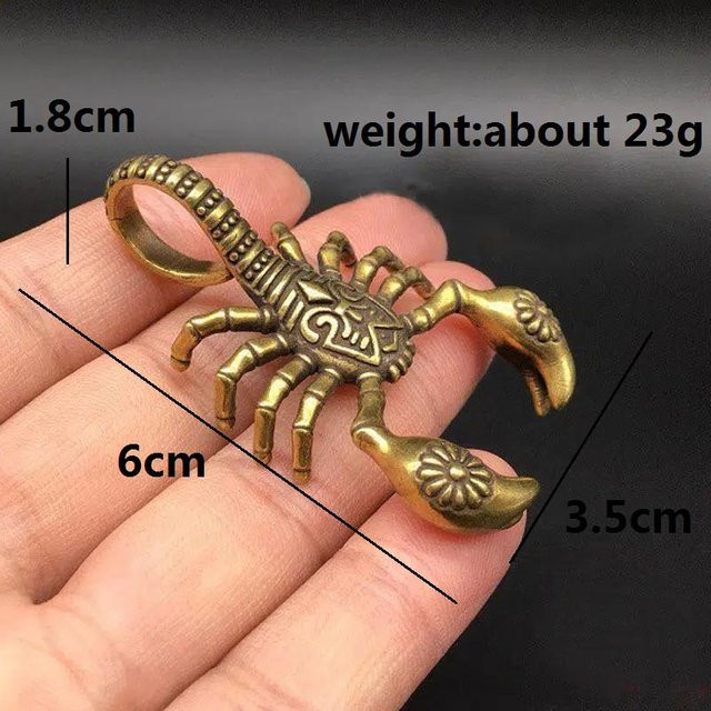 Yiran Furniture Vintage Skorpion Miniaturfigur aus Messing in Gold für die Tischdekoration - Bild 1