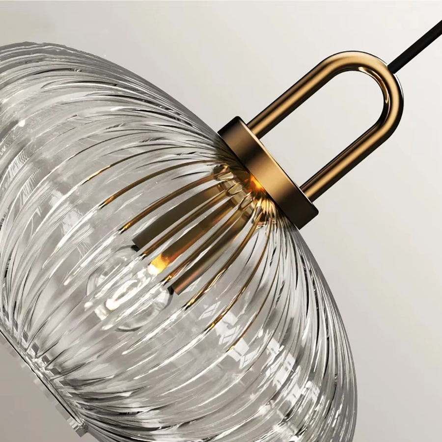 Moderne Glas Pendelleuchte CETANT in Transparent mit Messing-Details für Wohnzimmer, Schlafzimmer, Esszimmer und Küche - Bild 4