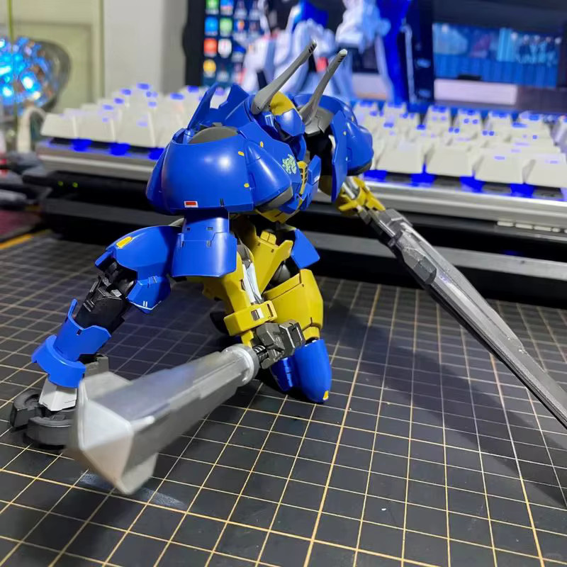 Bandai Iron-Blooded Orphans Valkyrie Mech, Modellbausatz, 1:144 - Bild 4