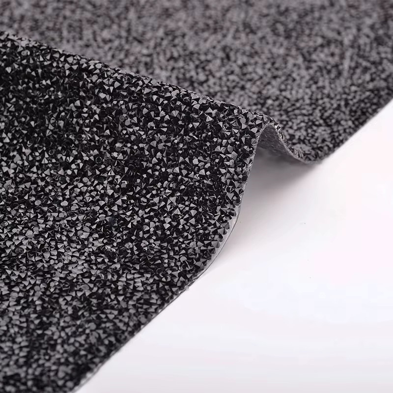 JUNAO Selbstklebendes Strass-Mesh-Gewebe aus Kunstharz in Schwarz und Gold, 24 x 40 cm, Kristall-Zierband für deine Dekoration - Bild 2