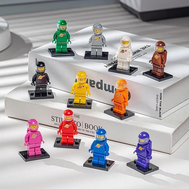 Leil WW Astronaut Kinder Pädagogische Montage Minifigur Spielzeug, Weltraum, Kunststoff, Bunt / Mehrfarbig - Bild 1