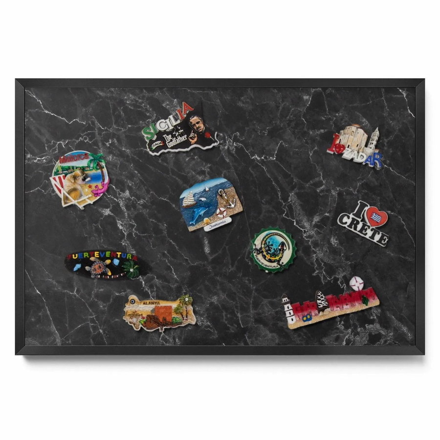 Tulup Magnettafel für Reisesouvenirs in Schwarzem Marmor Design mit schwarzem Rahmen, B: 60 cm, H: 40 cm - Bild 2