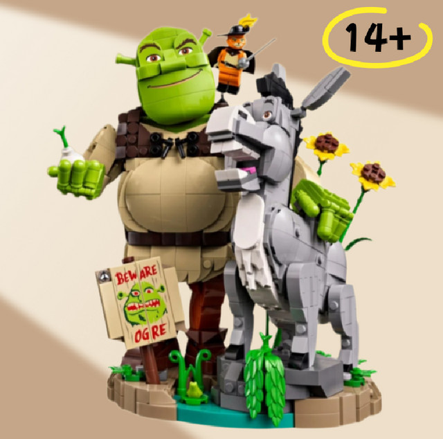Hot Toys Grünes Monster Esel-Krieger Katze, Montagemodell, ab 14 Jahren - Bild 1