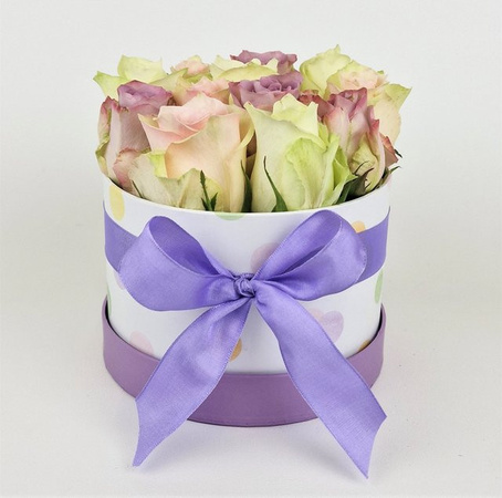 Edelweiß Geburtstagsbox Arrangement Rosen Multicolor Round