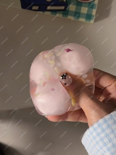 Eierkuchen Knuspriger Stressball, Quetschspielzeug, ASMR Fidget Spielzeug - Bild 1
