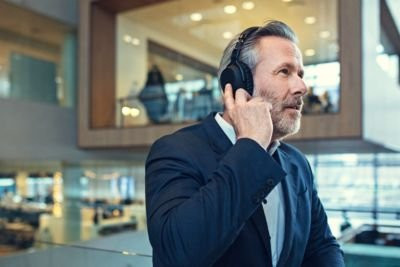 Sennheiser EPOS AI Adapt 660 Over-Ear Bluetooth-Headset mit Active Noise Cancelling in Schwarz - Bild 1
