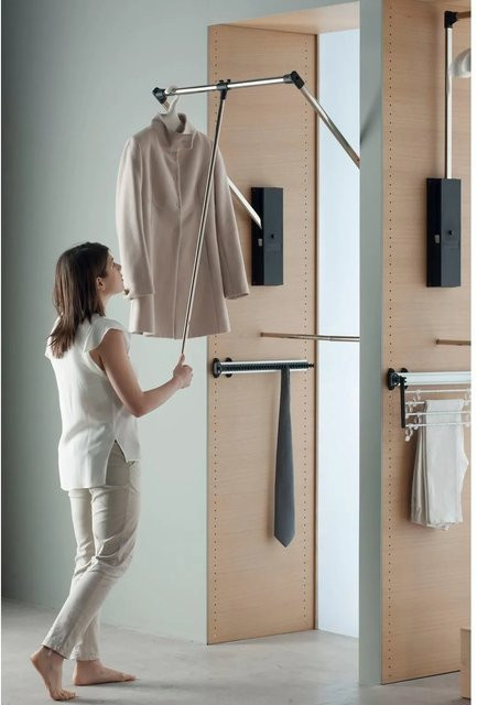 Servetto Kleiderlift Professional aus Kunststoff und Stahl in Schwarz und Verchromt - Bild 1
